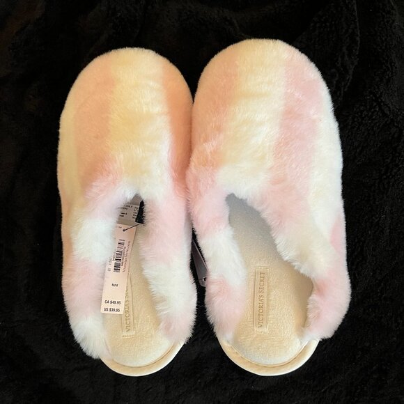 Victoria's Secret Closed-Toe Faux Fur Slippers NWT, Medium - Picture 3 of 5